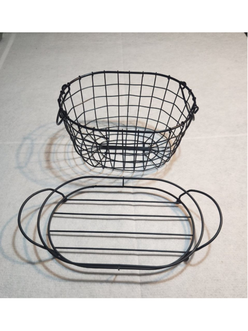 Set of 2 Blackburn Metal Wire Baskets w/ Handles, 10x14in & 9.5x18in